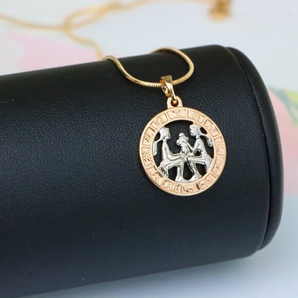 "Rose Gold Gemini Zodiac Pendant with Twin Motif and Symbol Circle, XPPT1447 - Picture 4 of 13